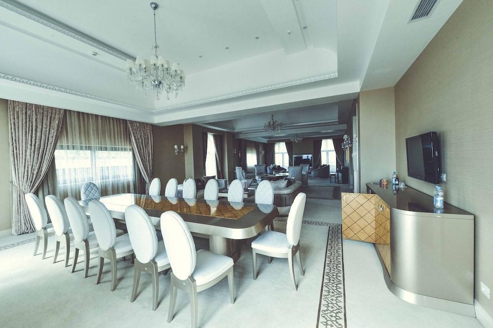 Gabala Garden Hotel Exterior foto The interior of the Presidential Suite