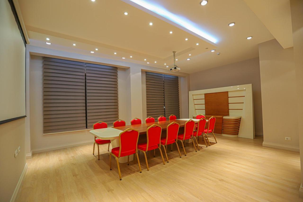 Gabala Garden Hotel Exterior foto The boardroom at the University of East London